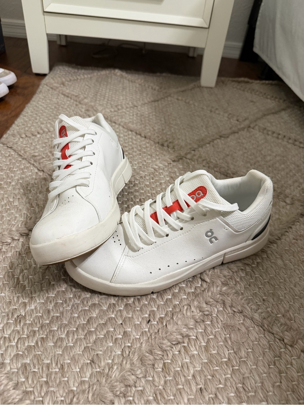 On Running Running White Low-Top Sneakers with Red Accent